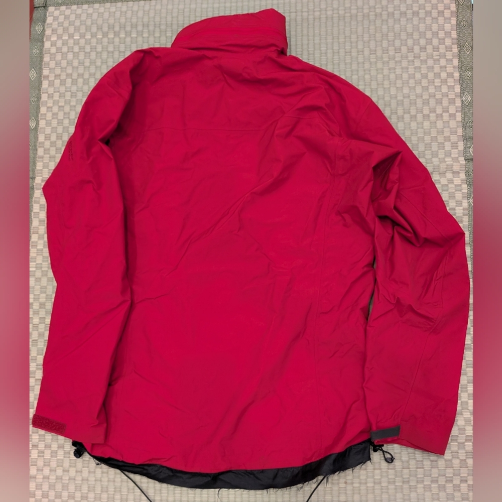 Arc'teryx Hideaway Hood Gore-tex Paclite Shell Jacket Red Men's Size Medium - Picture 2 of 9